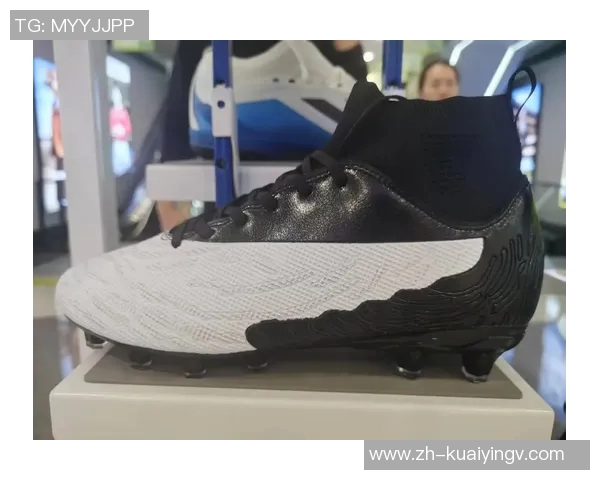 探索足球鞋的魅力与选择指南让每一步都充满自信与激情 探索足球鞋的魅力与选择指南让每一步都充满自信与激情